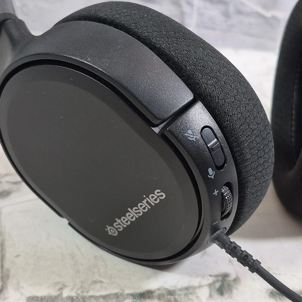 SteelSeries - Arctis 1 Wired Stereo Gaming Headset for PC - Black